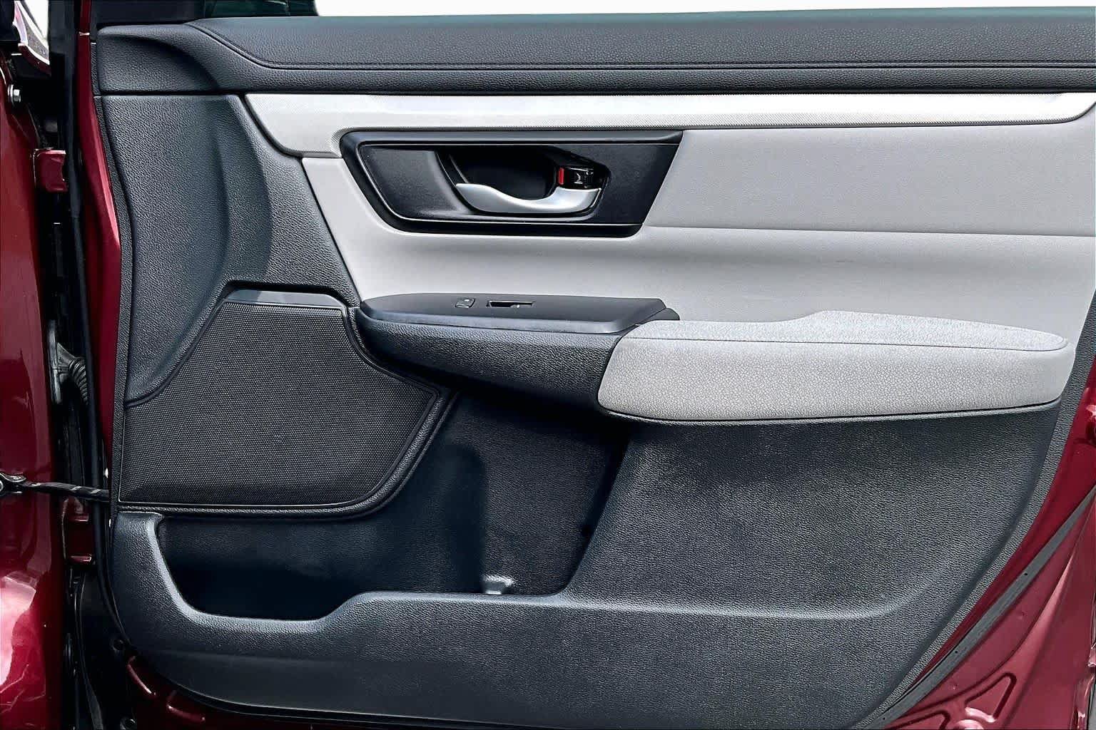 Used 2018 Honda CR-V LX image 23