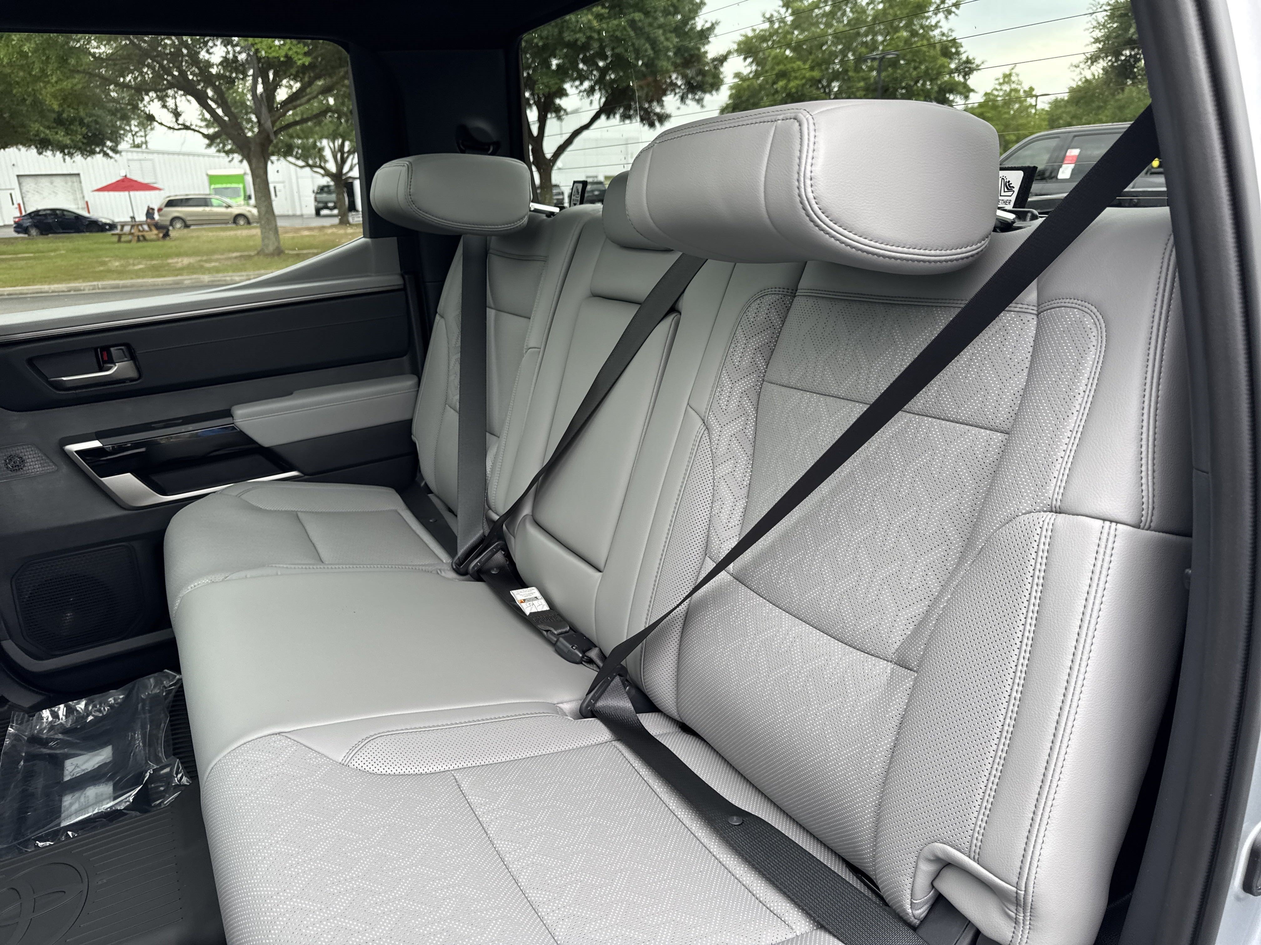 New 2025 Toyota Tundra Limited w/ Power Package AWD/4WD image 25