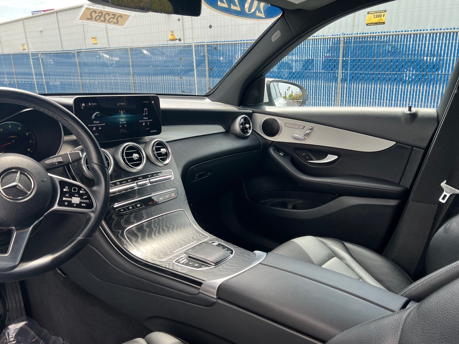 Certified 2022 Mercedes-Benz GLC 300 image 17