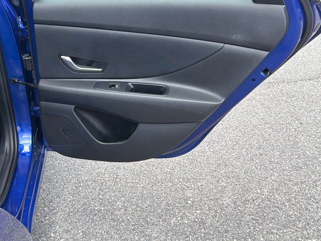 Used 2024 Hyundai Elantra SEL FWD image 16