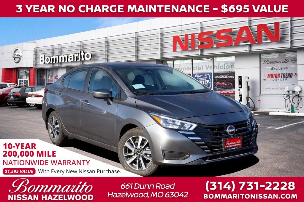 New 2025 Nissan Versa SV w/ Trunk Package