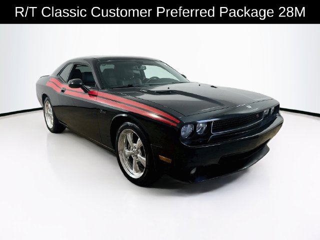 Used 2010 Dodge Challenger R/T RWD image 1