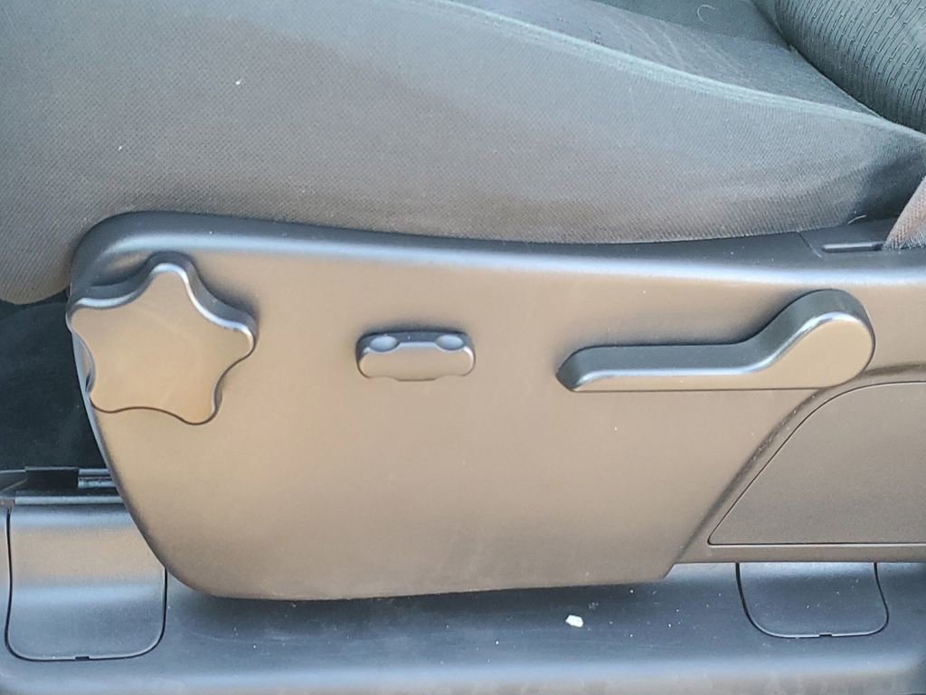 Used 2012 GMC Sierra 1500 SLE w/ Power Tech Package image 7