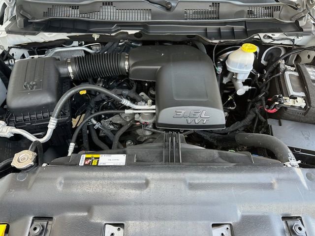 Used 2022 RAM 1500 Classic SLT w/ Trailer & Traction Group image 29