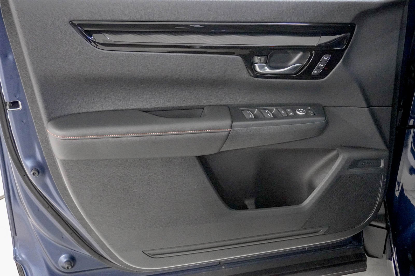 Certified 2025 Honda CR-V Sport Touring image 17