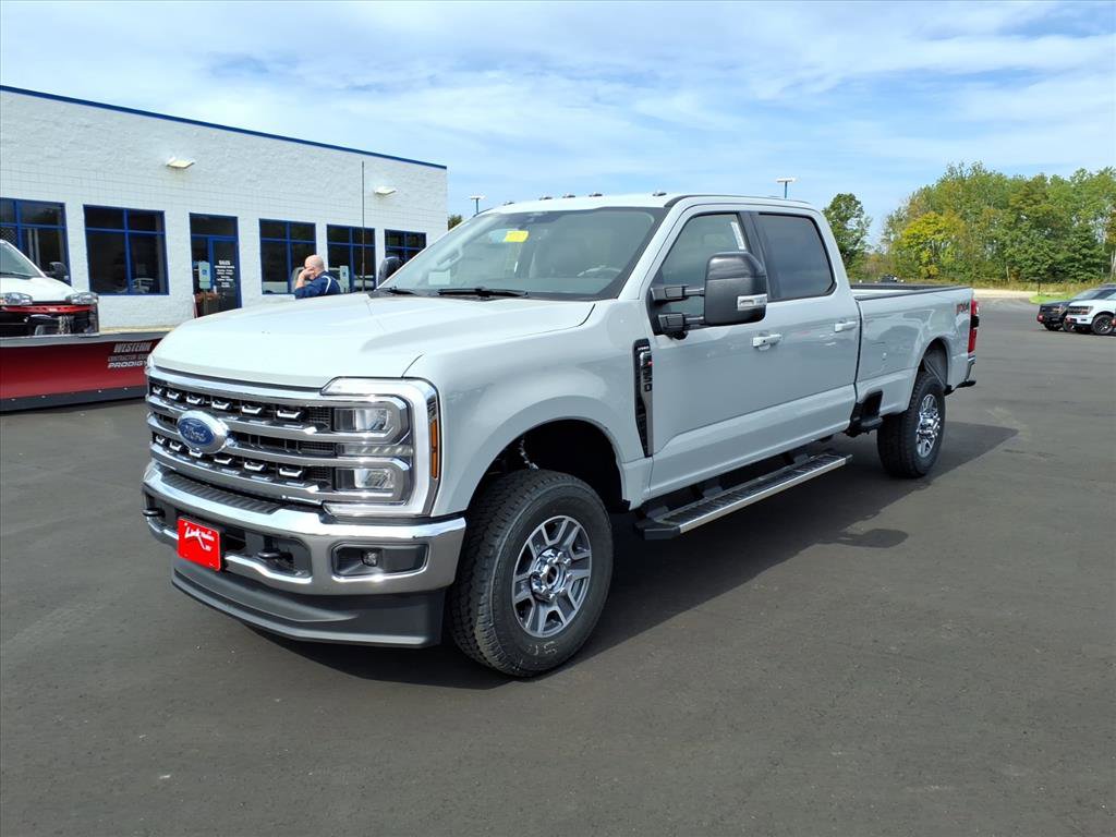 New 2026 Ford F350 Lariat image 1