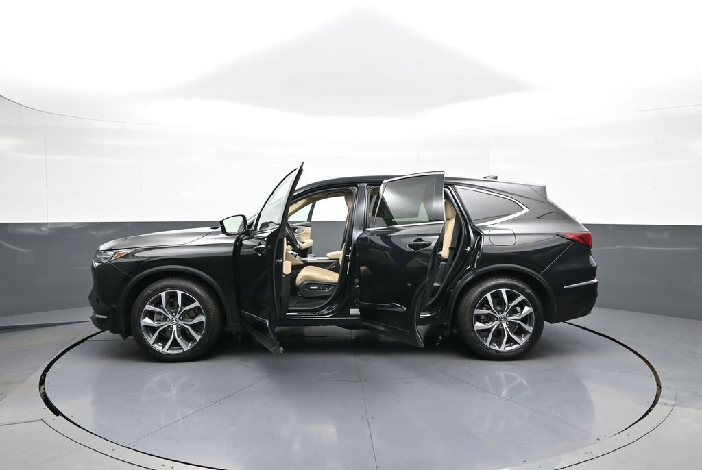 Used 2023 Acura MDX SH-AWD w/ Technology Package image 45