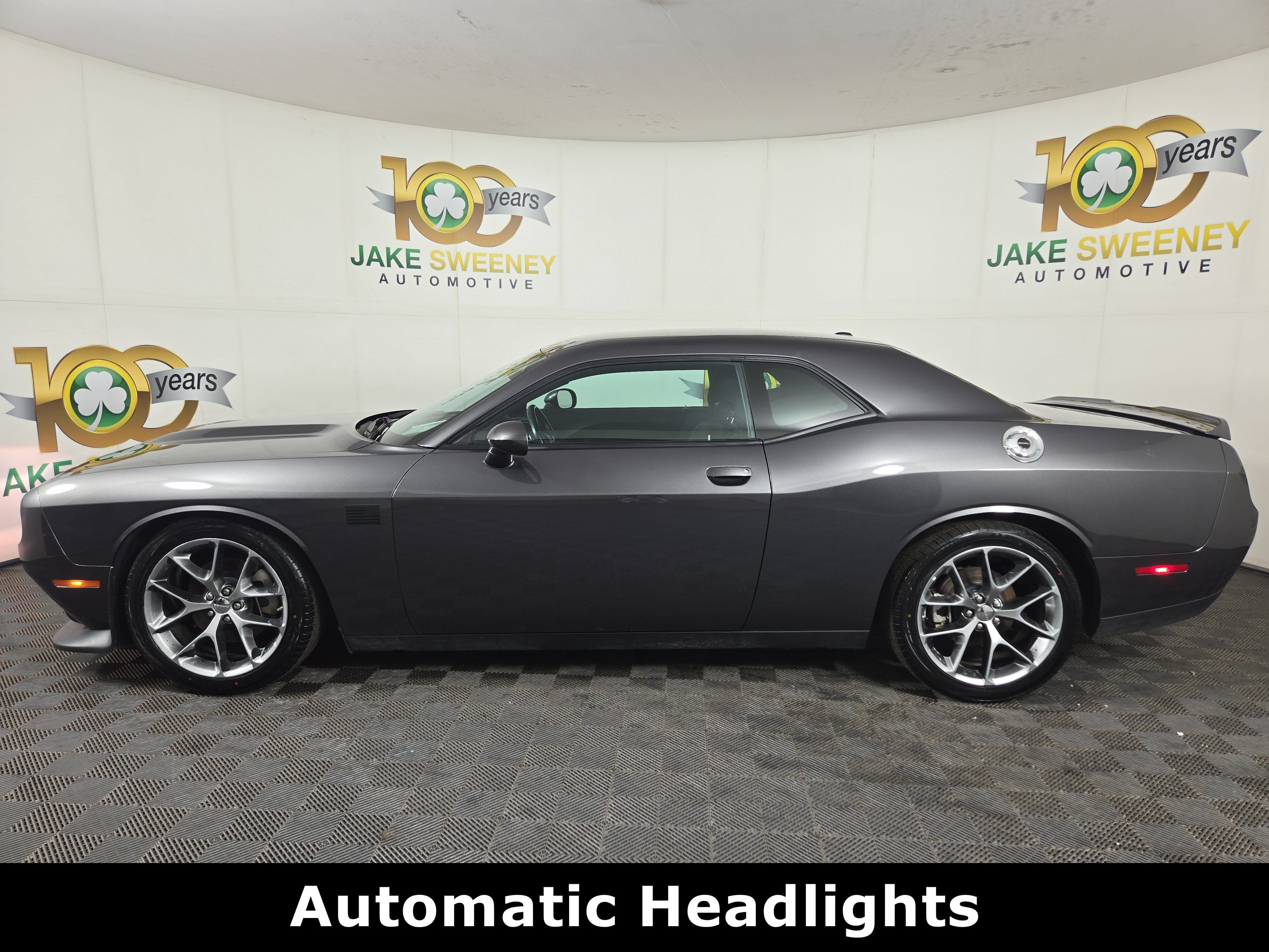 Used 2022 Dodge Challenger GT RWD image 4