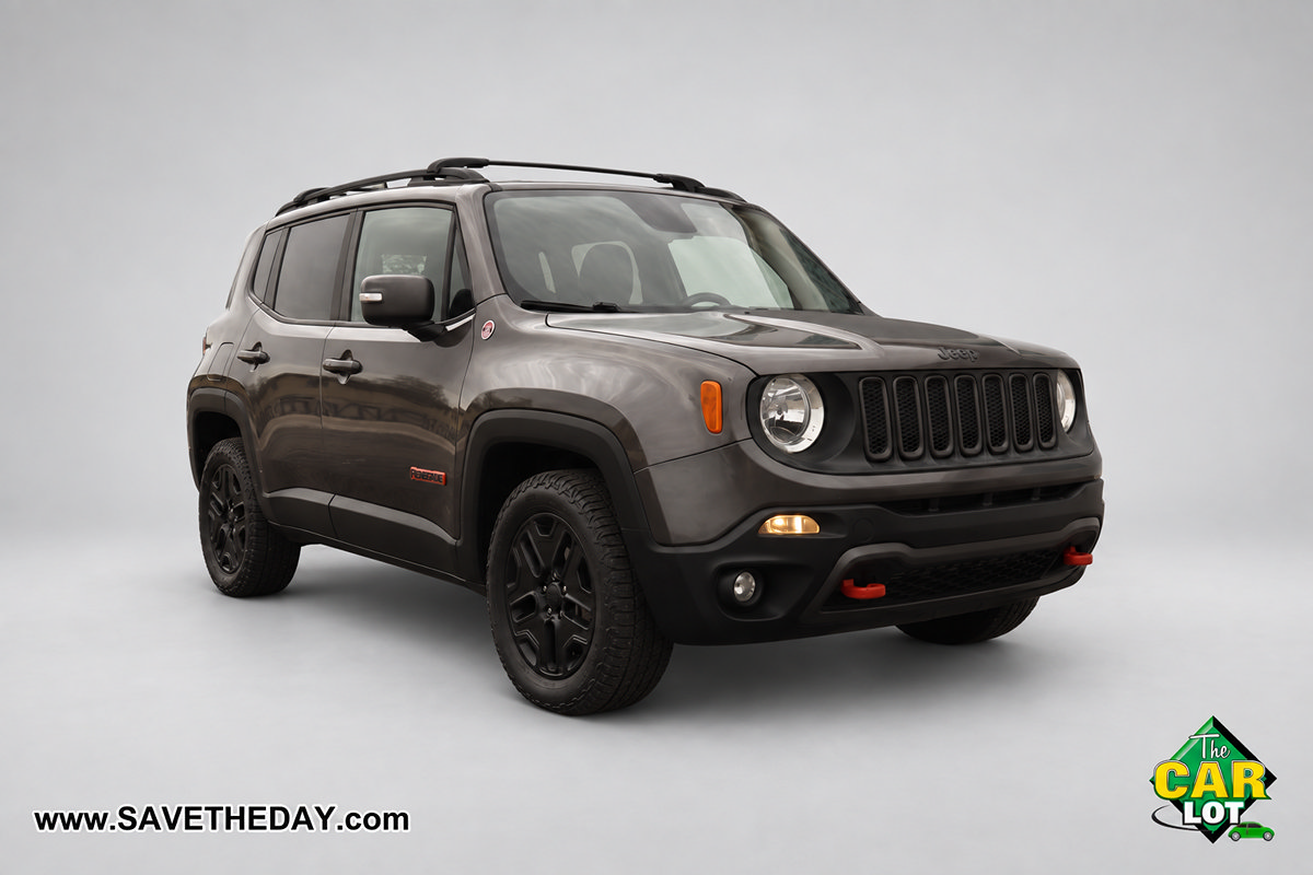 Used 2018 Jeep Renegade Trailhawk AWD/4WD image 10