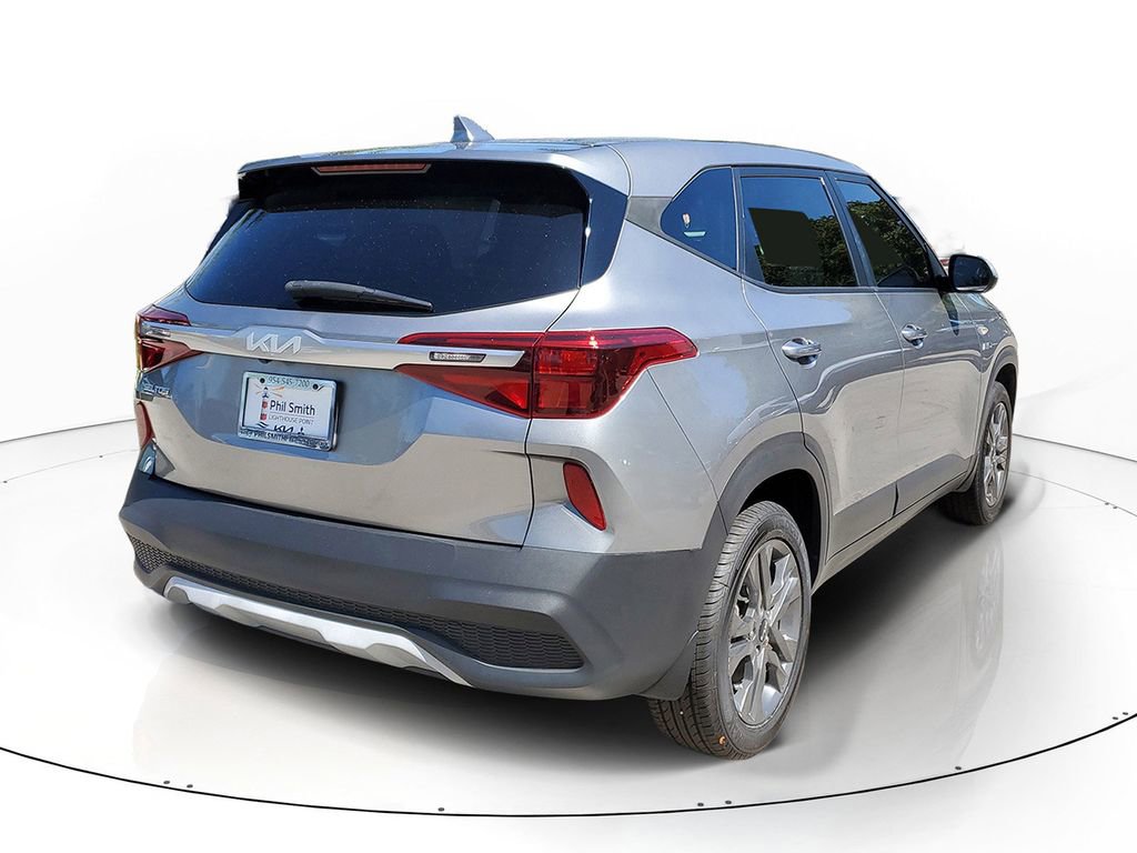Certified 2023 Kia Seltos LX AWD/4WD image 6