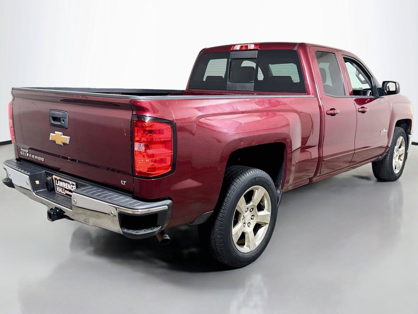 Used 2015 Chevrolet Silverado 1500 LT w/ Texas Edition, 1LT Trim RWD image 4