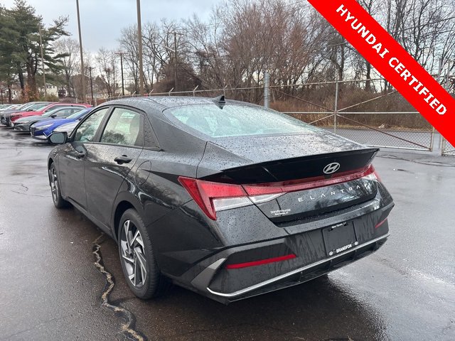 Certified 2025 Hyundai Elantra Sport image 4