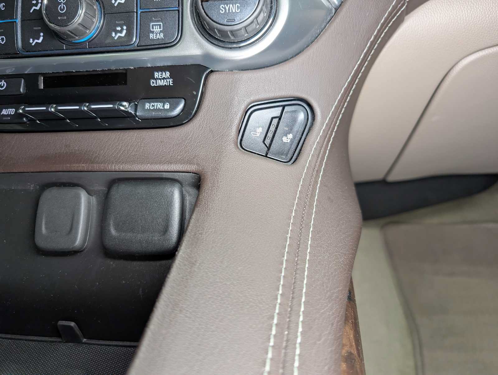 Used 2019 Chevrolet Tahoe LT AWD/4WD image 35
