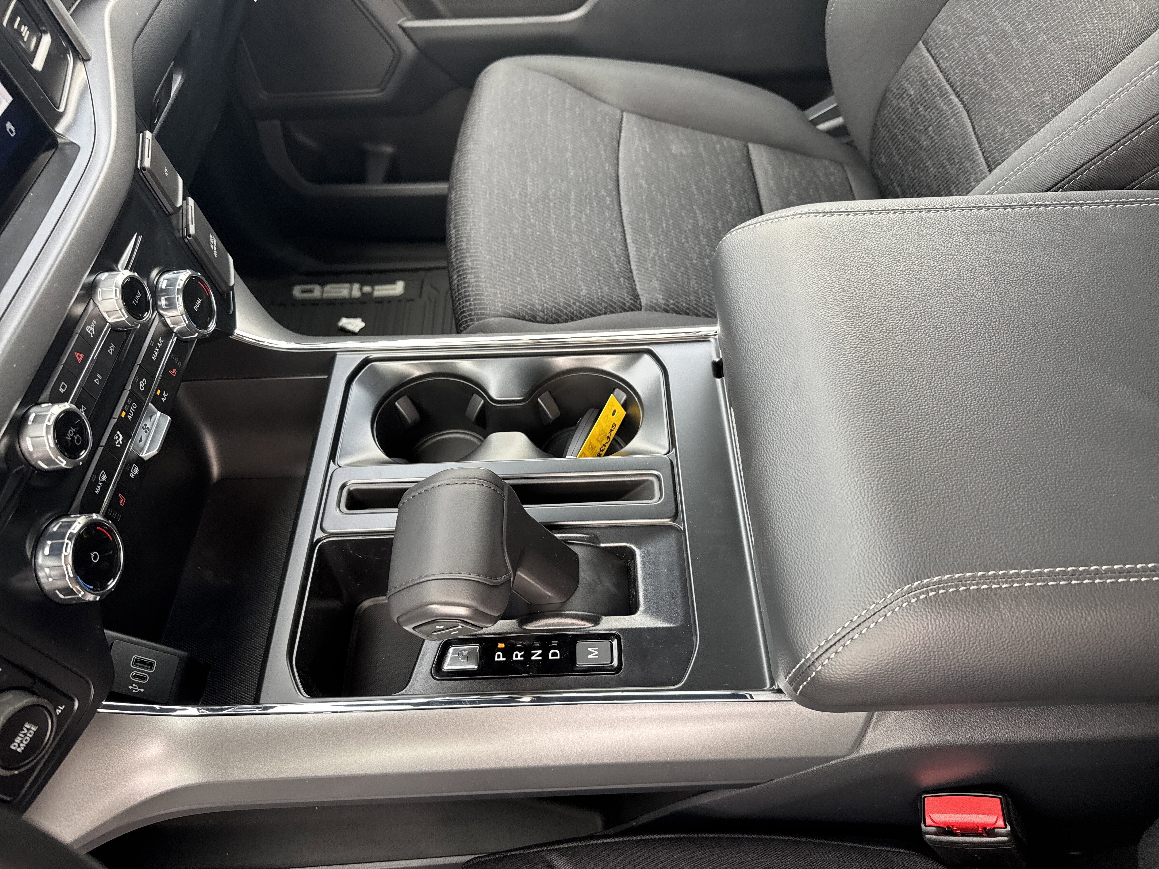 New 2025 Ford F150 XLT image 37