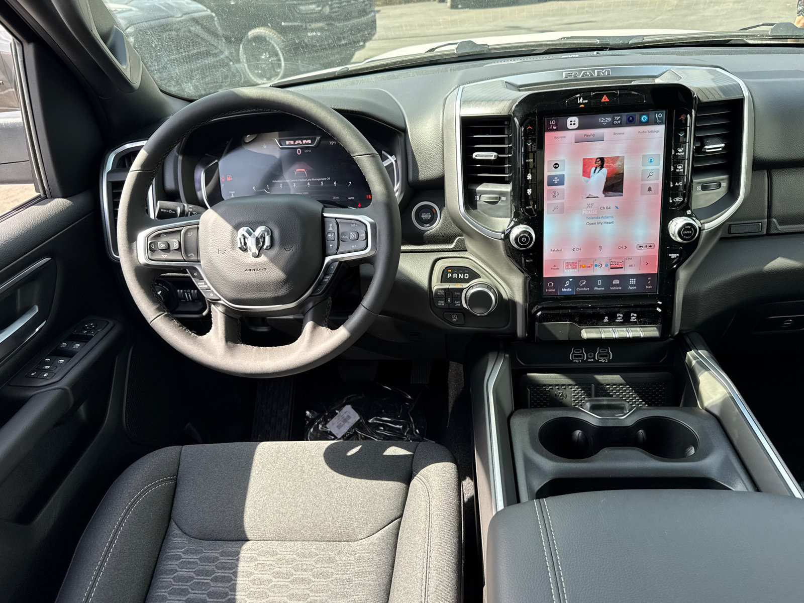 New 2026 RAM 1500 Big Horn AWD/4WD image 9