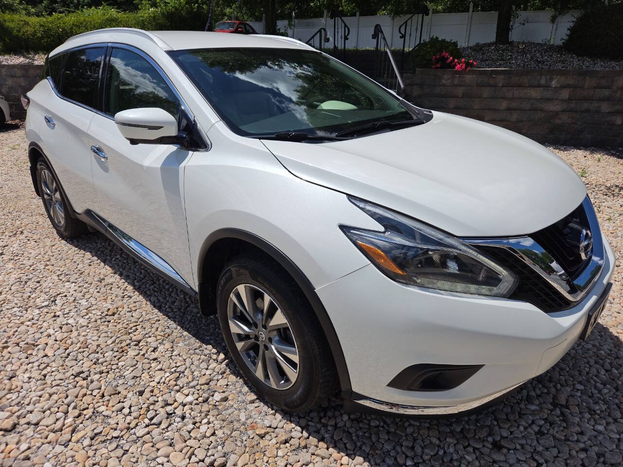 Used 2018 Nissan Murano SL w/ Cargo Package AWD/4WD image 9