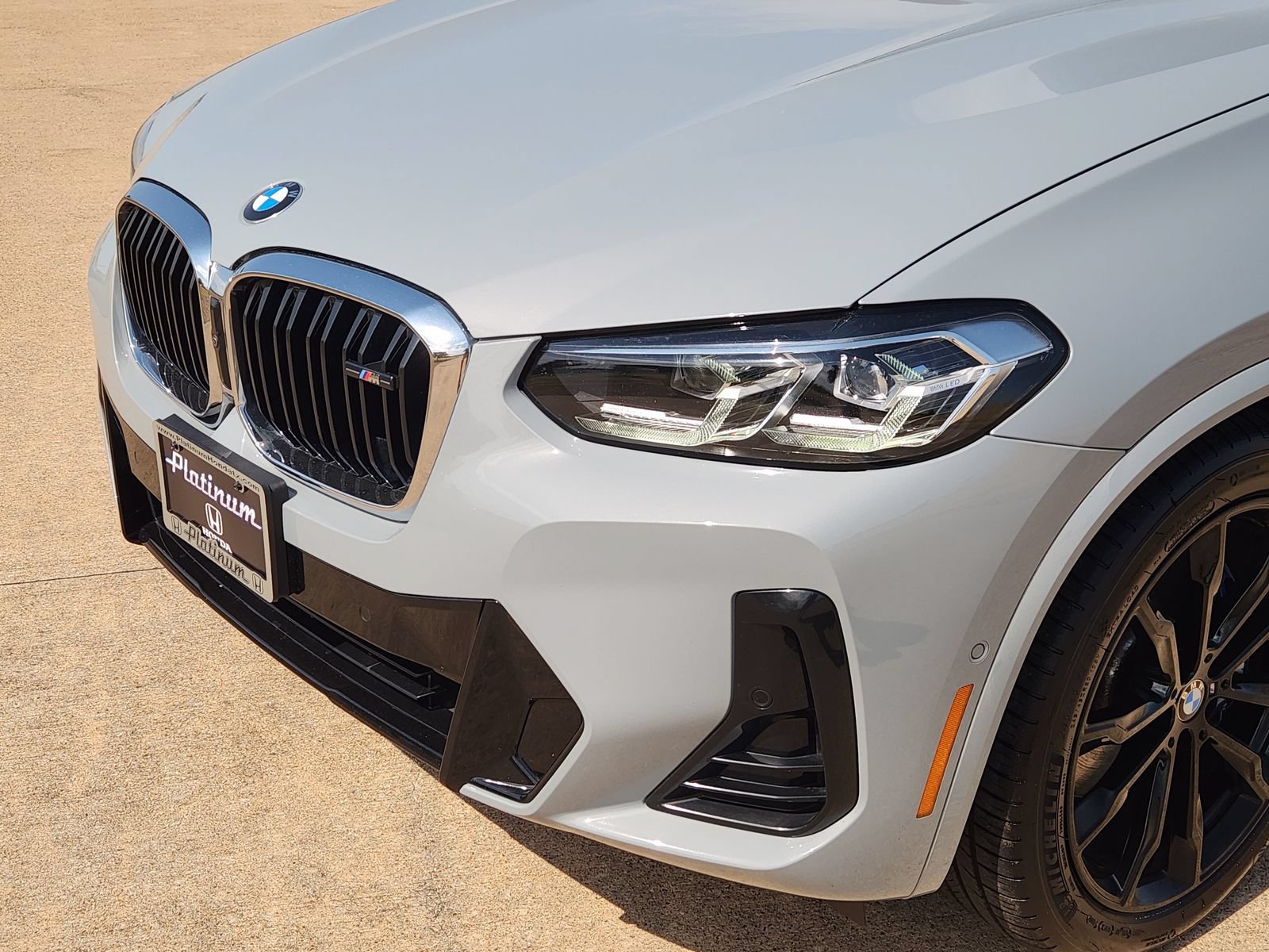 Used 2024 BMW X3 M40i w/ Parking Assistance Package AWD/4WD image 10