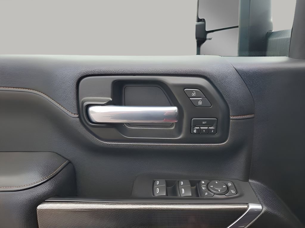 Used 2021 GMC Sierra 2500 AT4 image 26