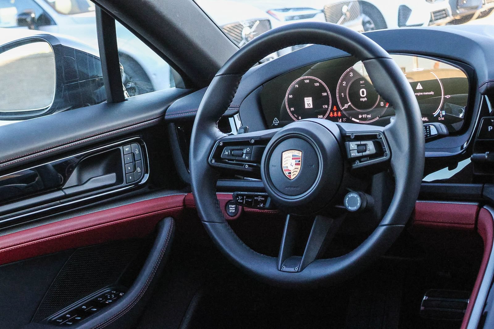 Used 2026 Porsche Panamera RWD image 24