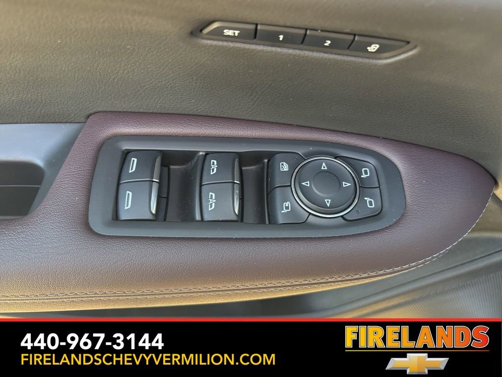 Used 2022 Cadillac XT6 Premium Luxury AWD/4WD image 17