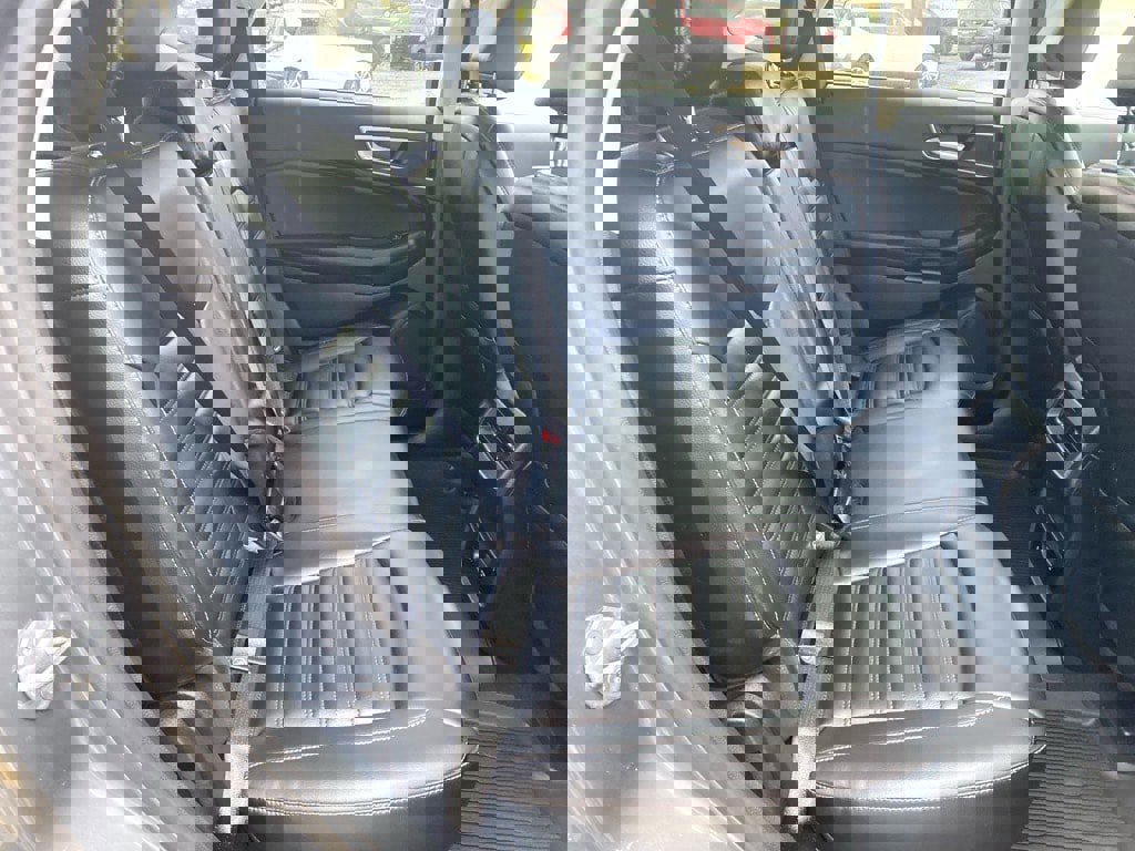 Used 2024 Ford Edge SEL w/ Convenience Package image 24