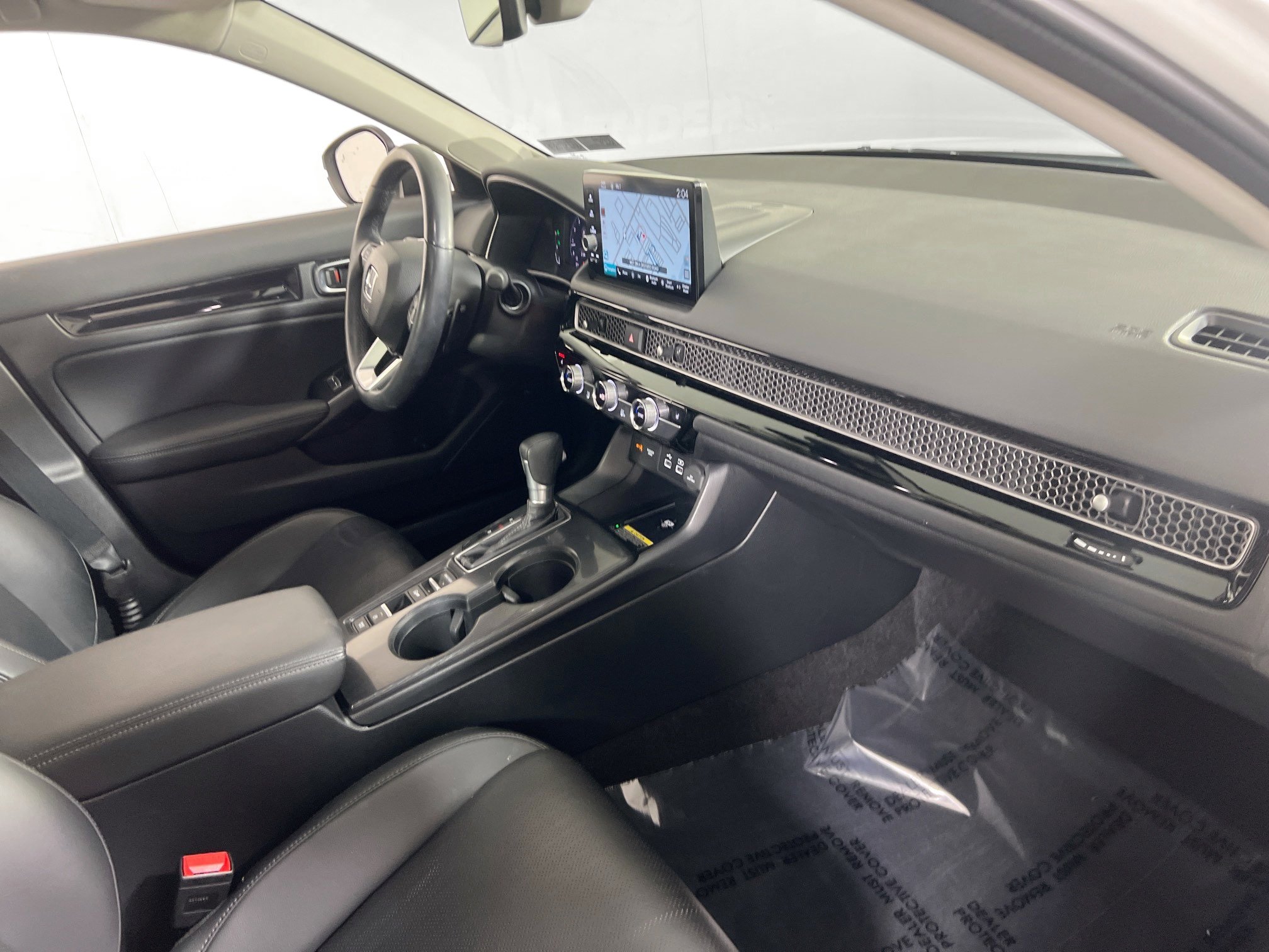 Used 2022 Honda Civic Touring image 29