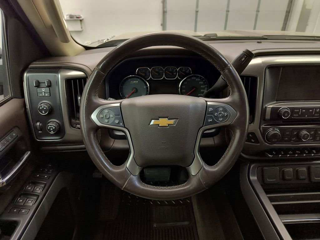 Used 2015 Chevrolet Silverado 2500 LTZ AWD/4WD image 21