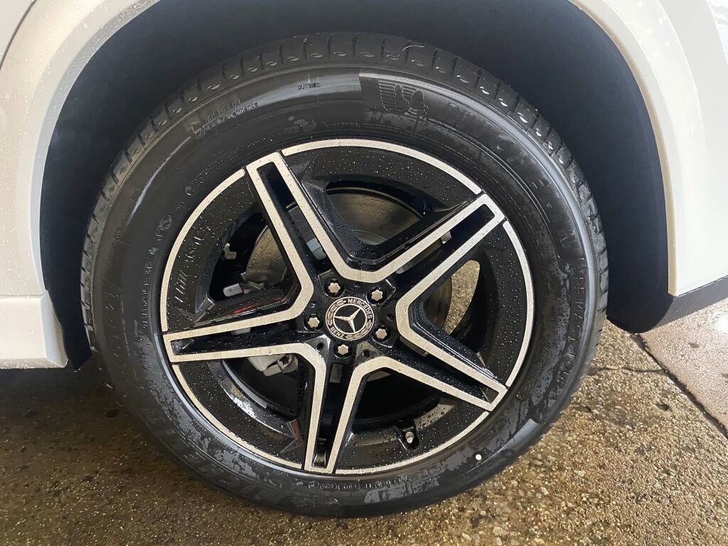 New 2026 Mercedes-Benz GLE 450 4MATIC image 24