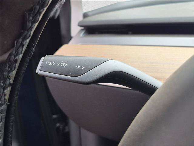 Used 2021 Tesla Model 3 Standard Range Plus RWD image 10