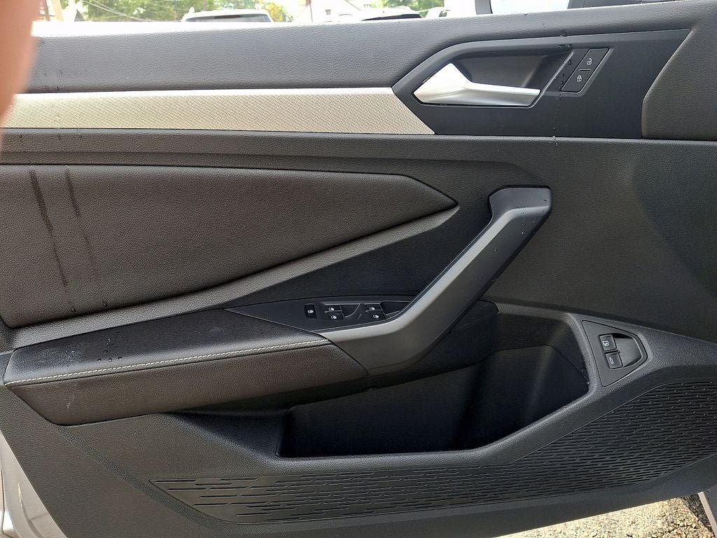 Certified 2023 Volkswagen Jetta S FWD image 12