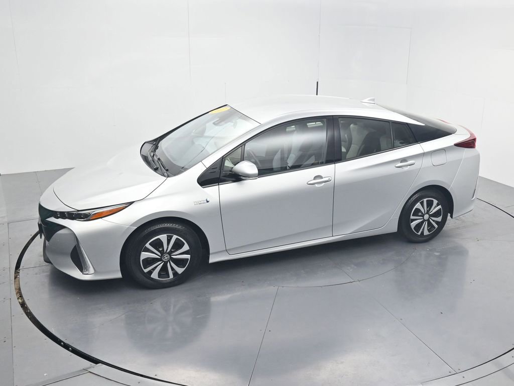 Used 2017 Toyota Prius Prime Plus w/ Carpet Mat Package FWD image 48