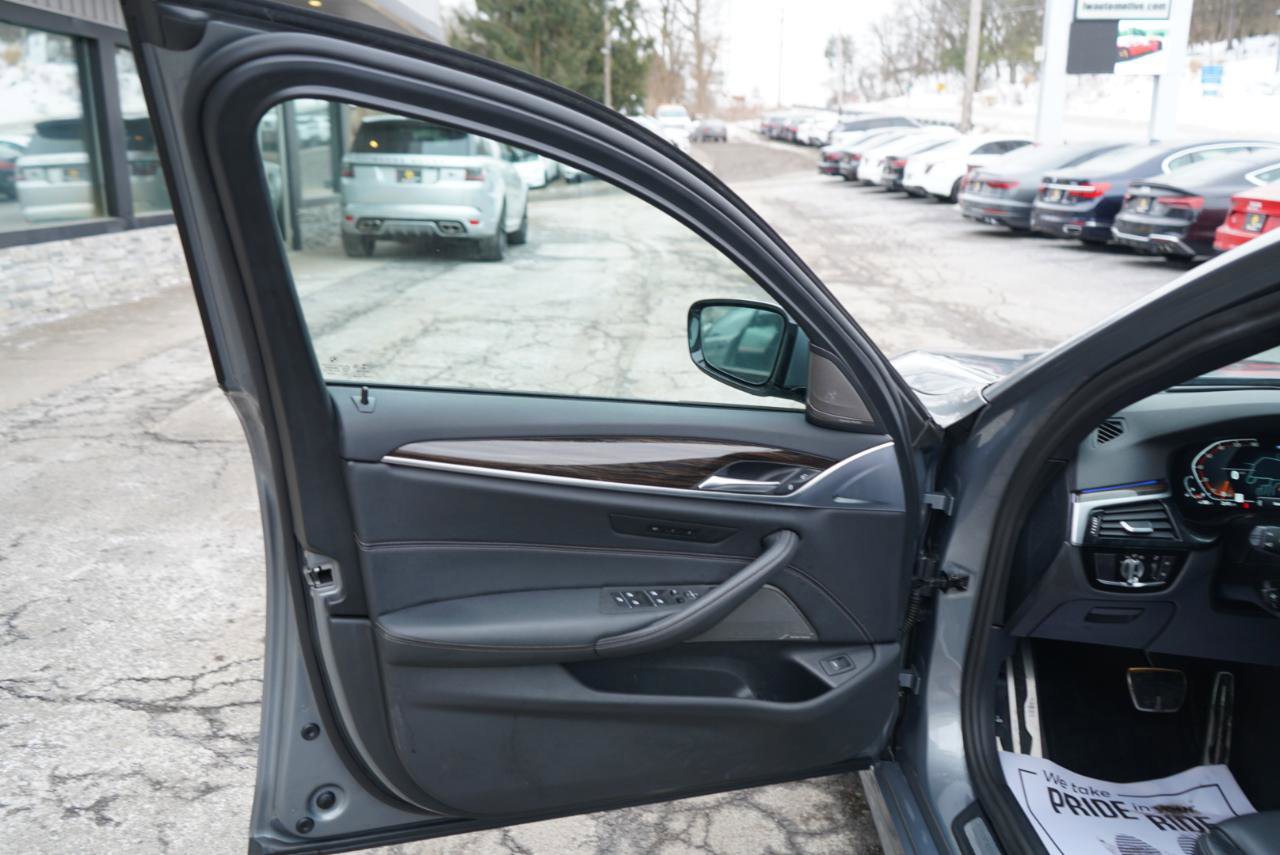 Used 2023 BMW 540i xDrive w/ M Sport Package image 16