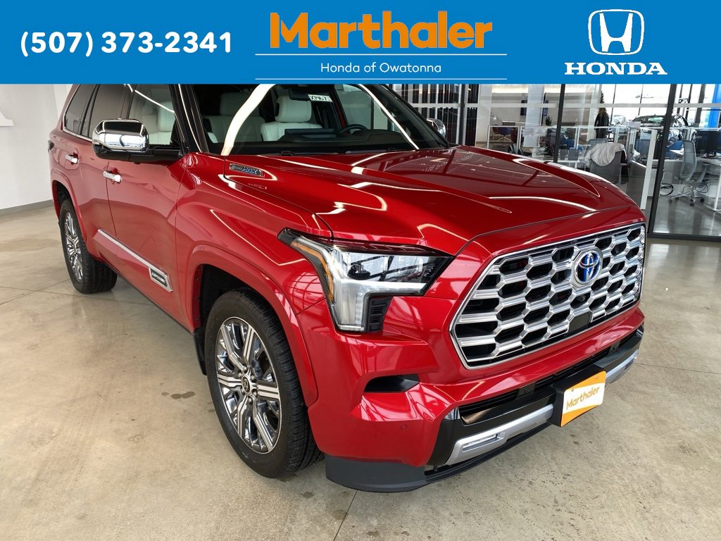 Used 2023 Toyota Sequoia Capstone image 7