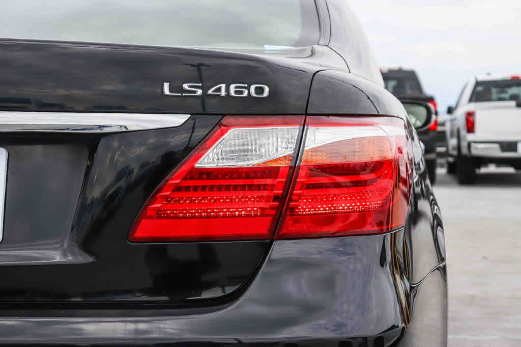 Used 2012 Lexus LS 460 w/ Luxury Value Edition RWD image 9