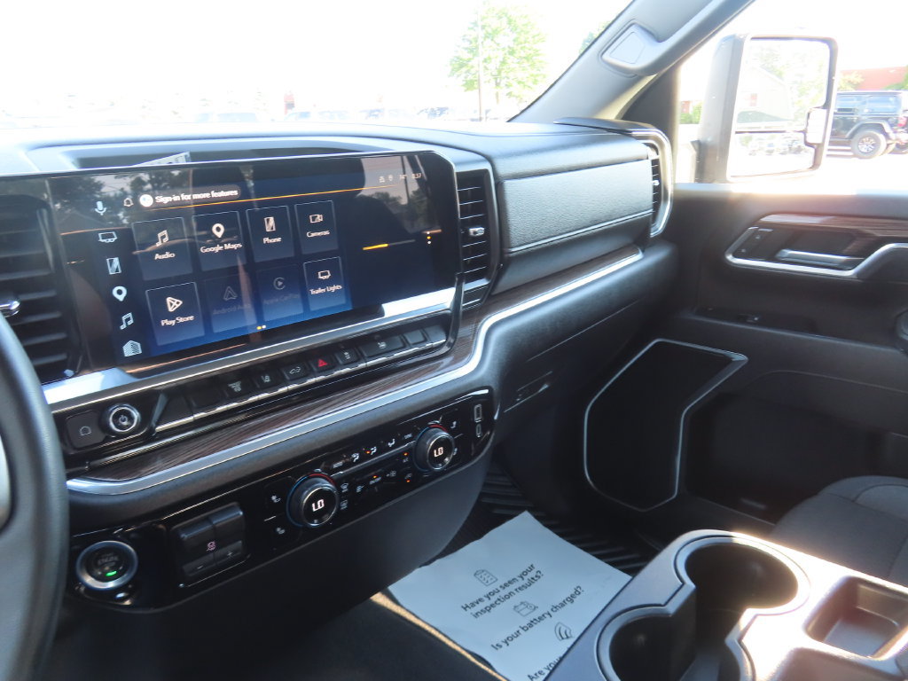 Used 2025 Chevrolet Silverado 2500 LT w/ Convenience Package AWD/4WD image 36