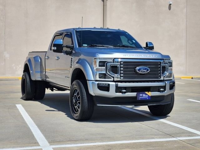 Used 2022 Ford F450 Platinum w/ FX4 Off-Road Package AWD/4WD image 3