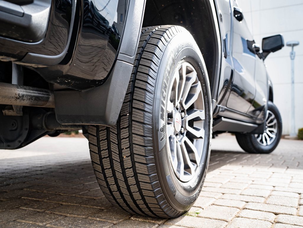 Used 2020 GMC Sierra 1500 AT4 w/ Off-Road Performance Package image 49