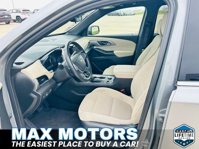 Used 2023 Chevrolet Traverse LT w/ LPO, Cargo Package image 15