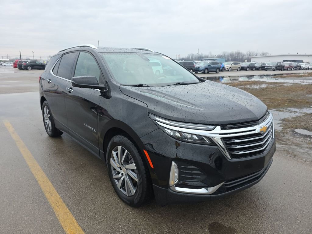 Used 2023 Chevrolet Equinox Premier image 1