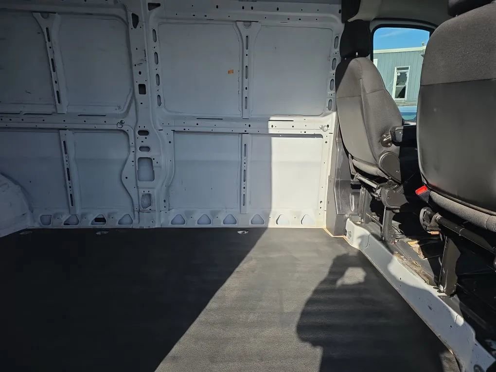 Used 2023 RAM ProMaster 3500 w/ Driver Convenience Group FWD image 23