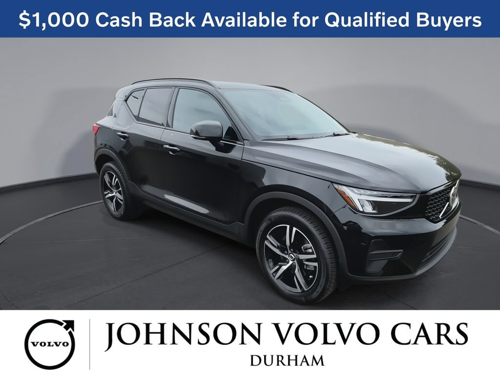 New 2026 Volvo XC40 B5 Core w/ Climate Package AWD/4WD image 2