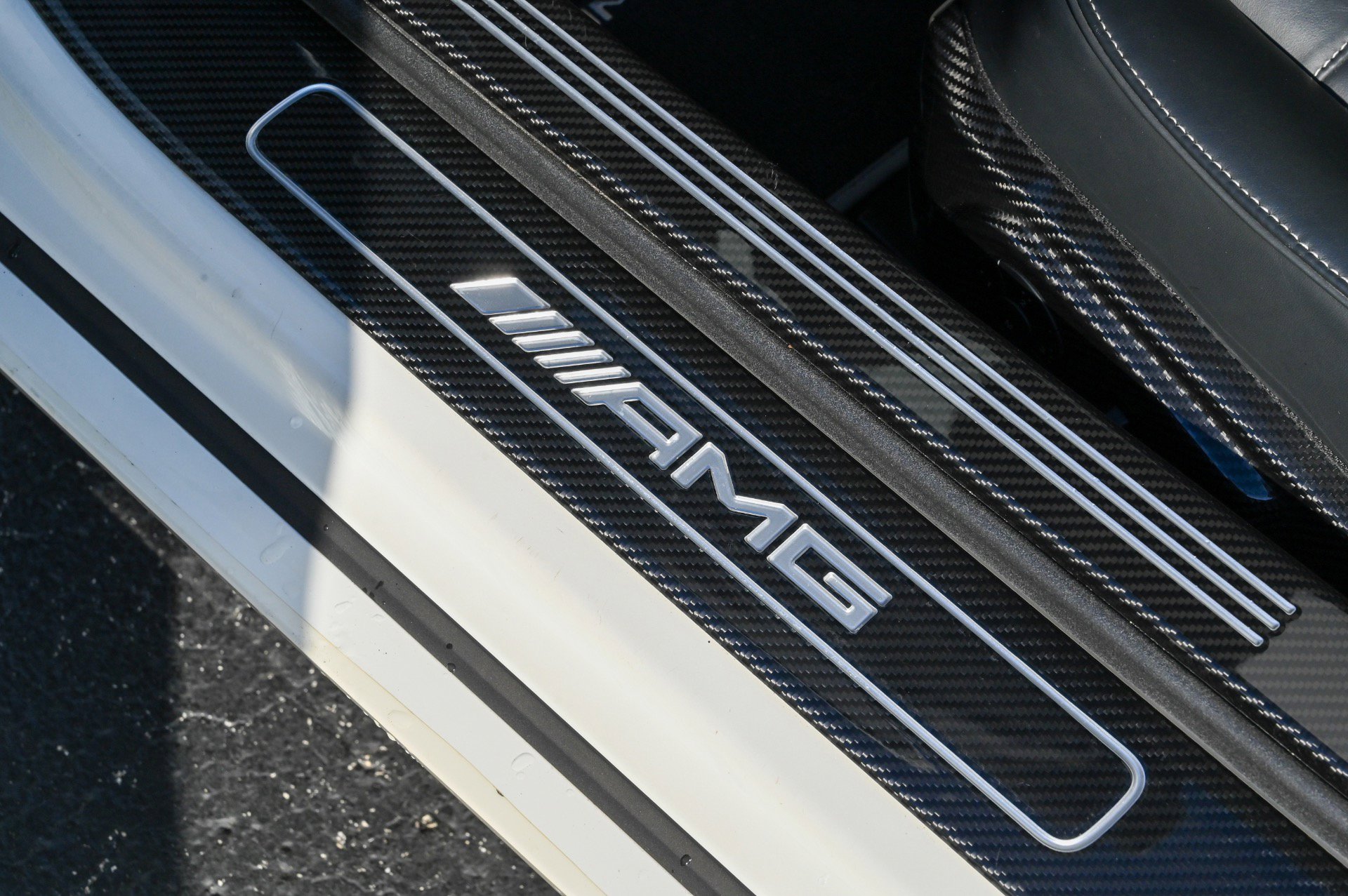 Used 2015 Mercedes-Benz SLS AMG GT Final Edition image 32