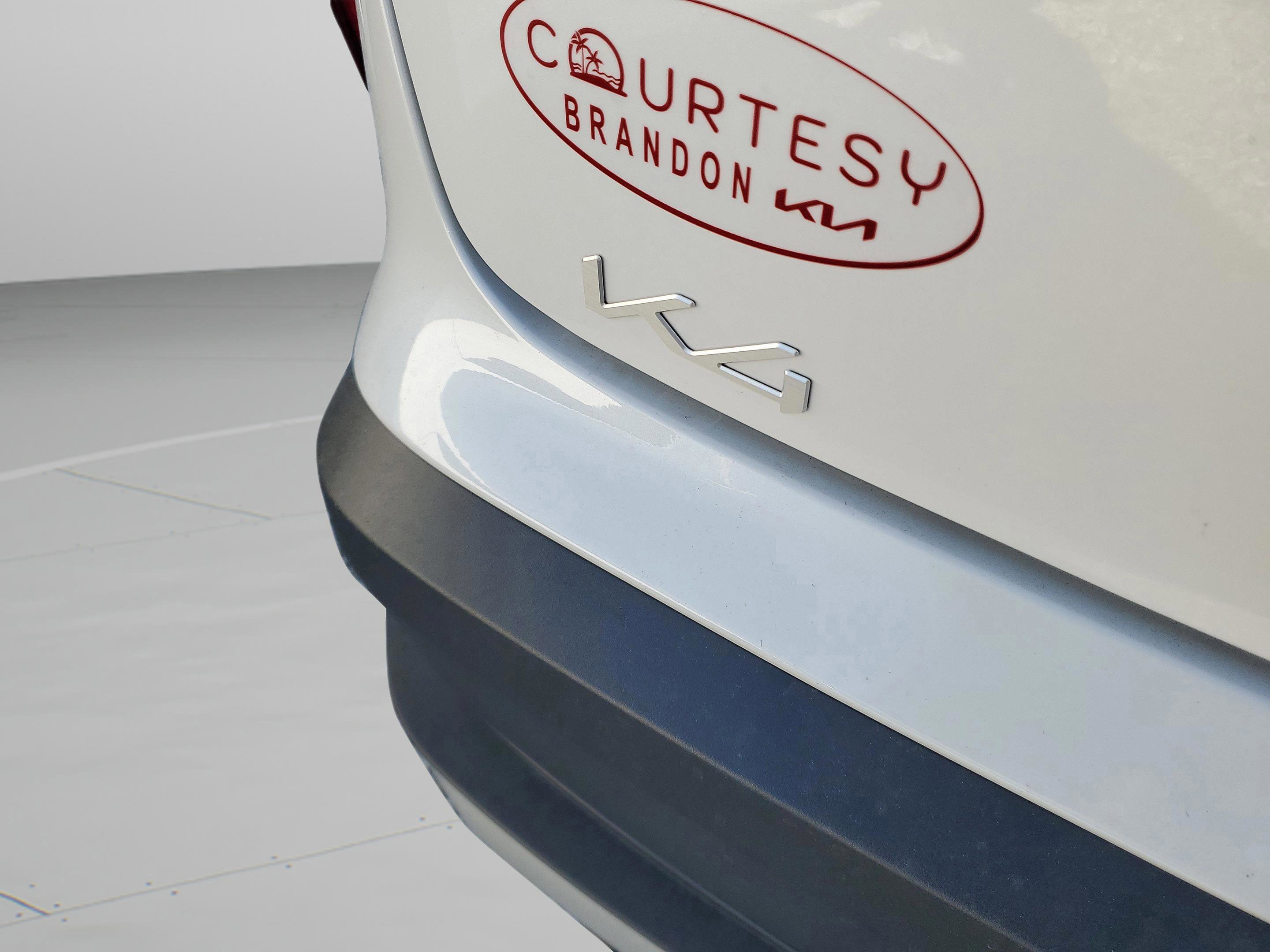 New 2025 Kia K4 EX image 11