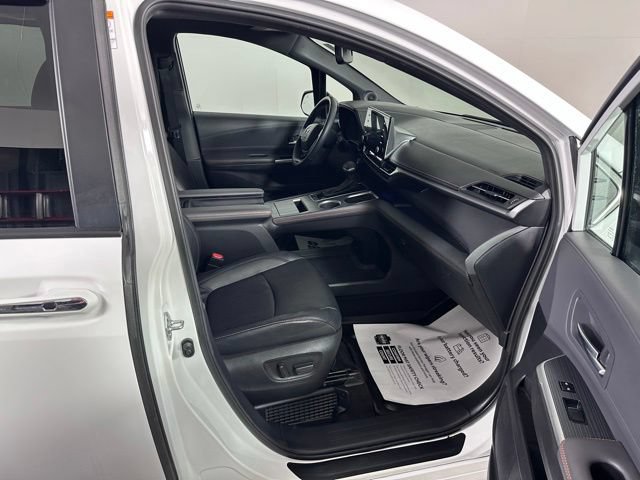 Certified 2023 Toyota Sienna XSE w/ XSE Plus Package AWD/4WD image 10