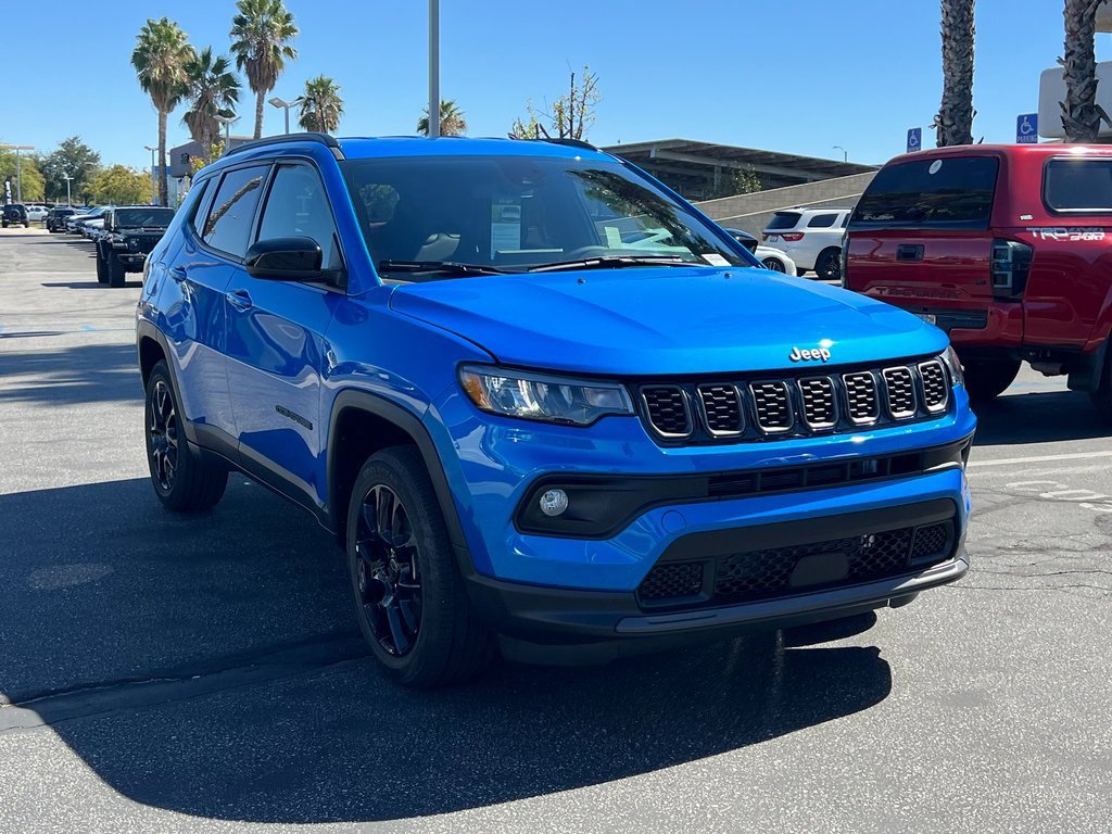 New 2026 Jeep Compass Latitude image 8