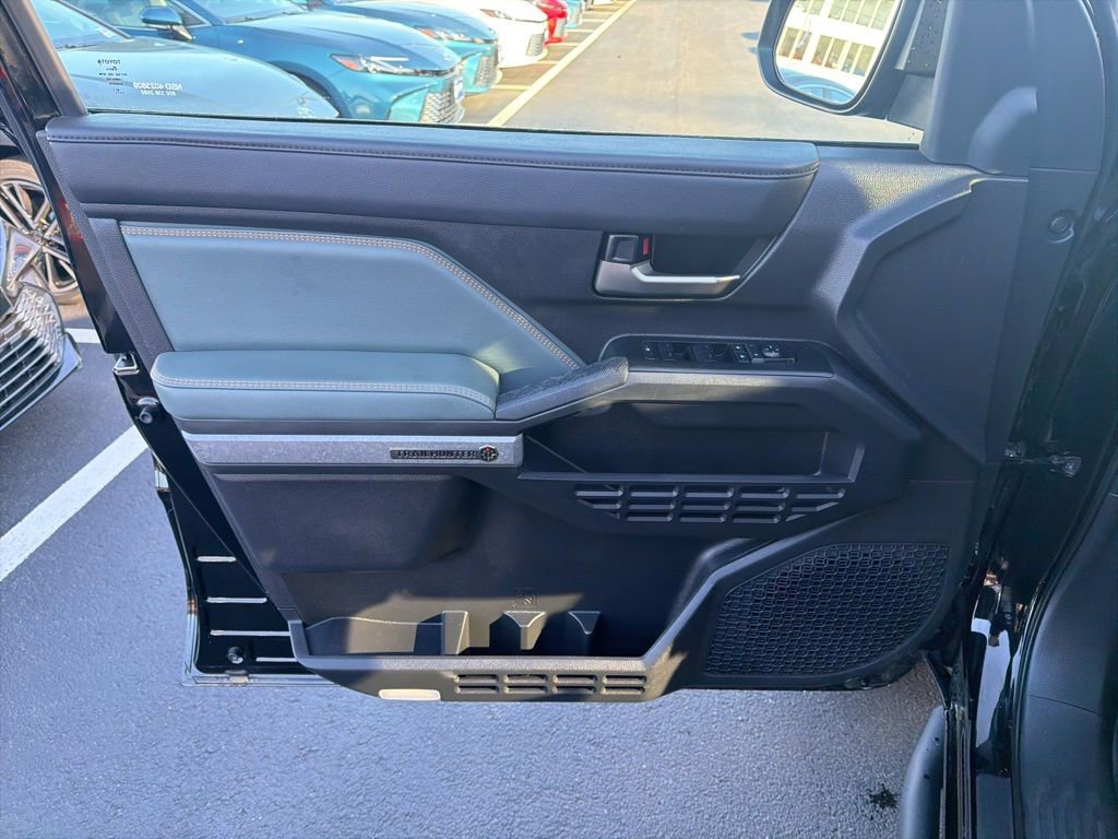 Certified 2025 Toyota Tacoma Trailhunter image 18