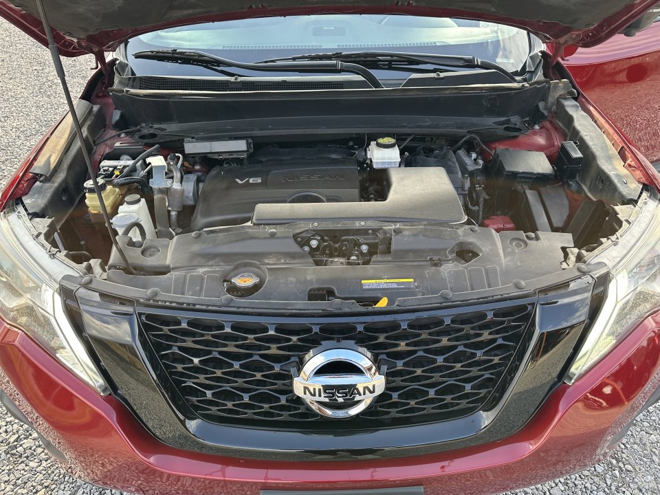 Used 2020 Nissan Pathfinder SL image 24