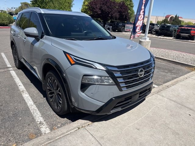 Certified 2024 Nissan Rogue Platinum w/ Platinum Premium Package AWD/4WD image 27