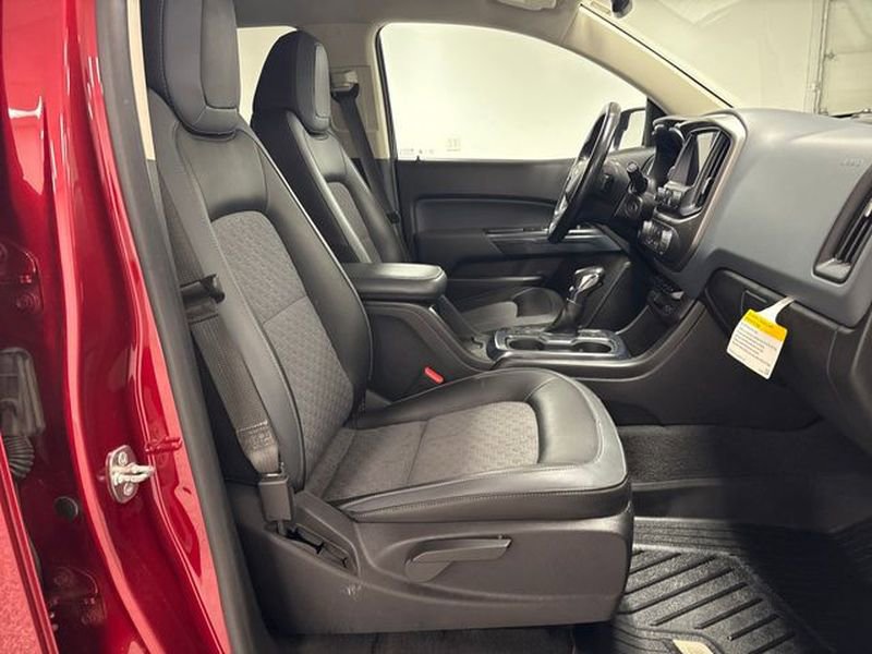 Used 2022 Chevrolet Colorado Z71 image 18