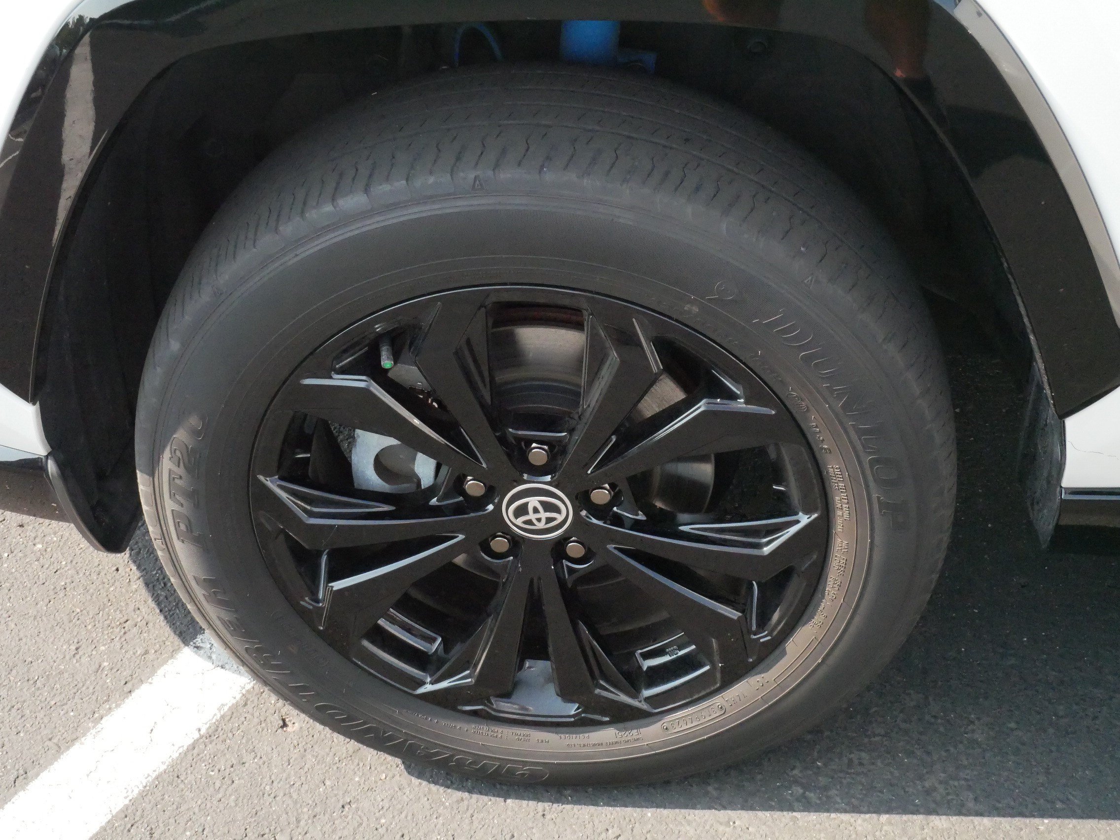 Certified 2024 Toyota RAV4 SE AWD/4WD image 15